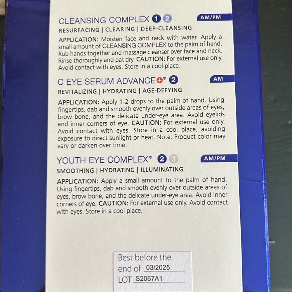 iS Clinical Pure Brilliance Trial Kit NEW - Picture 2 of 2